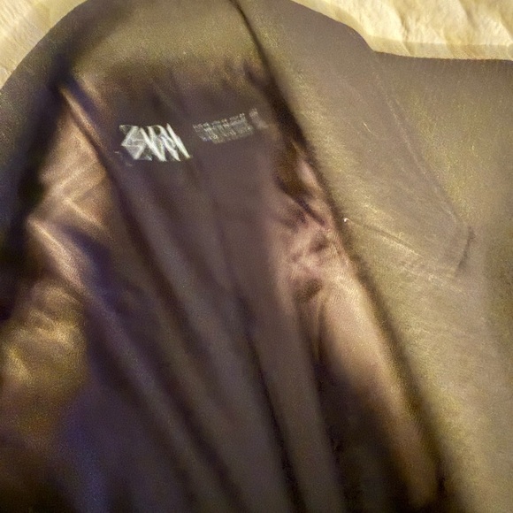 Zara Elegant Black Coat - Picture 3 of 5